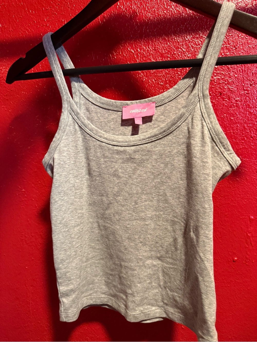 98. Preloved (LIKE NEW) Edikted Light Gray Tee with Pink Label